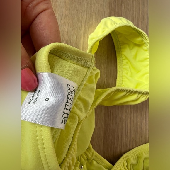 NWOT Wild Fable Bright Neon Yellow Ruched Ruffled Retro Style Cute Bikini - Picture 12 of 12